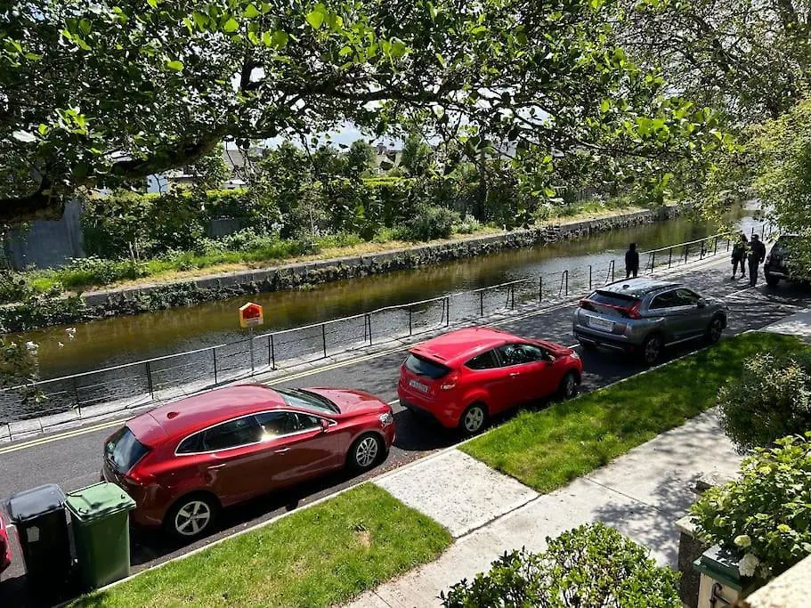 Stay At Granny'S, 4 Bed Terrace On Iconic Canal Galway 0*,  Ireland